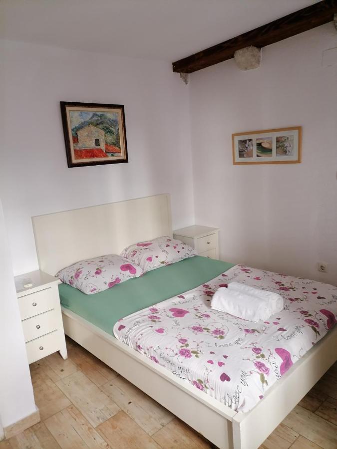 Apartments Dukic Котор Екстериор снимка