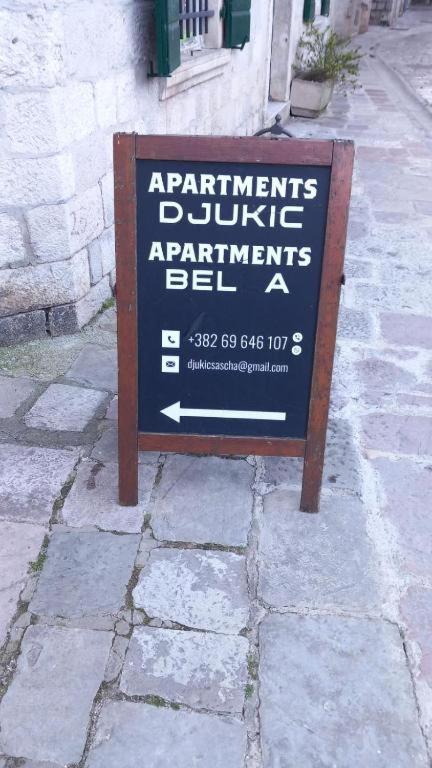 Apartments Dukic Котор Екстериор снимка